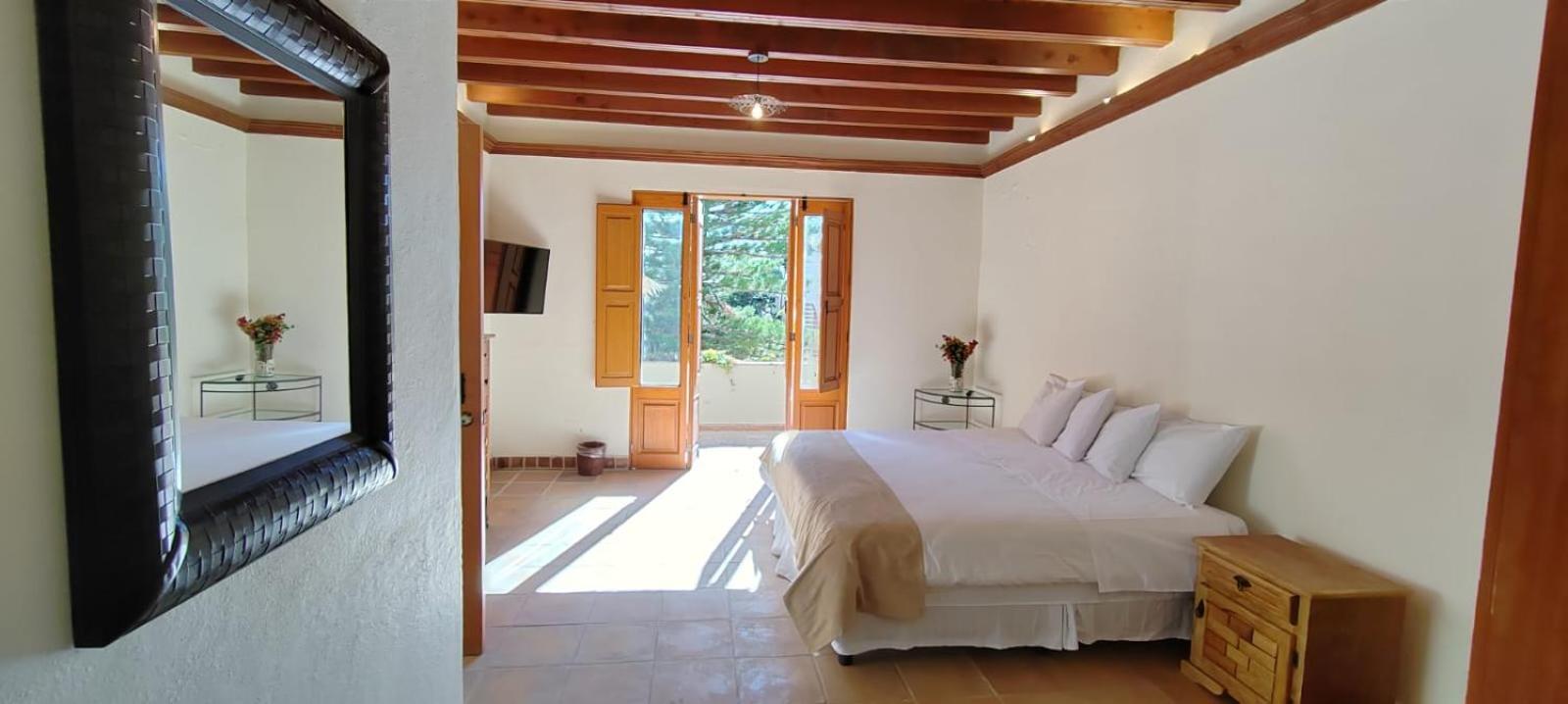 מלון סאן מיגל דה אלנדה Casalinda San Miguel מראה חיצוני תמונה