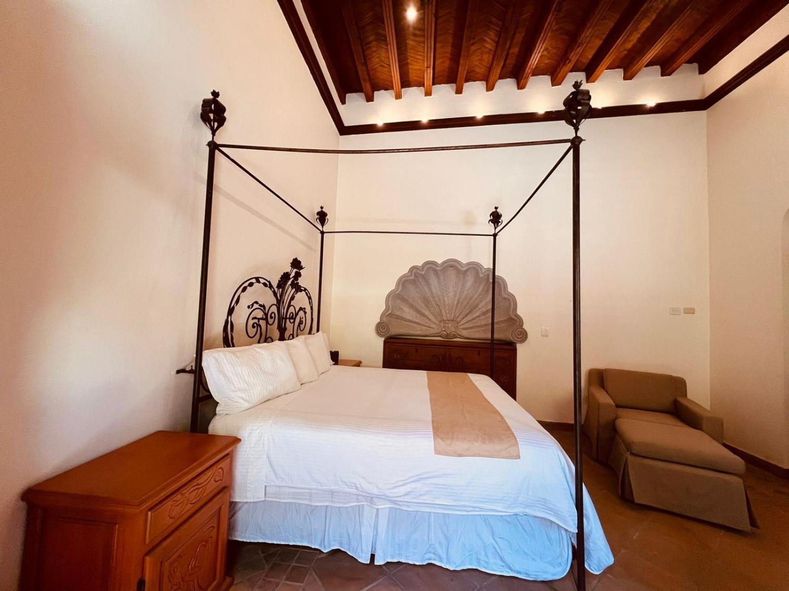 מלון סאן מיגל דה אלנדה Casalinda San Miguel מראה חיצוני תמונה